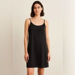 Eileen Fisher Women's Black 100% Silk Cami
Slip Dress